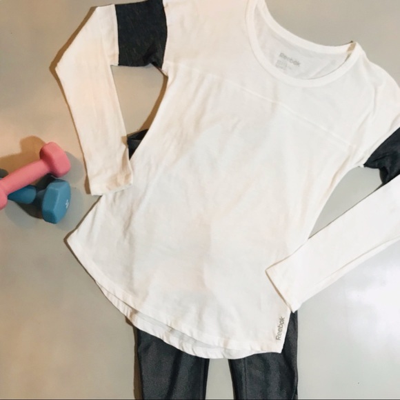Reebok Tops - NWOT Reebok Long Sleeve